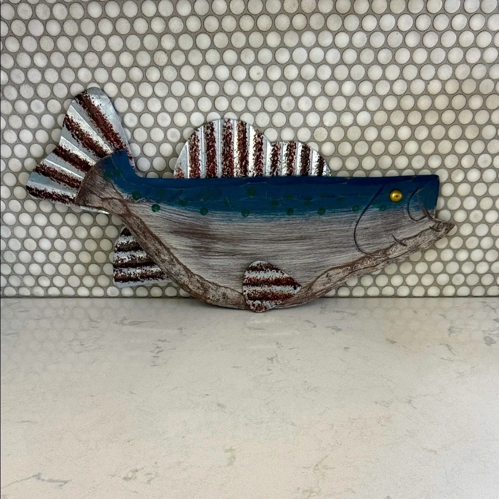 Rustic Wood & Corrugated Metal Fish Wall Decor